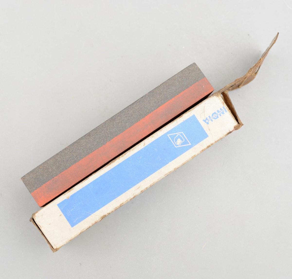 Norton India Bear Combination Oilstone IB6 Sharpening Stone