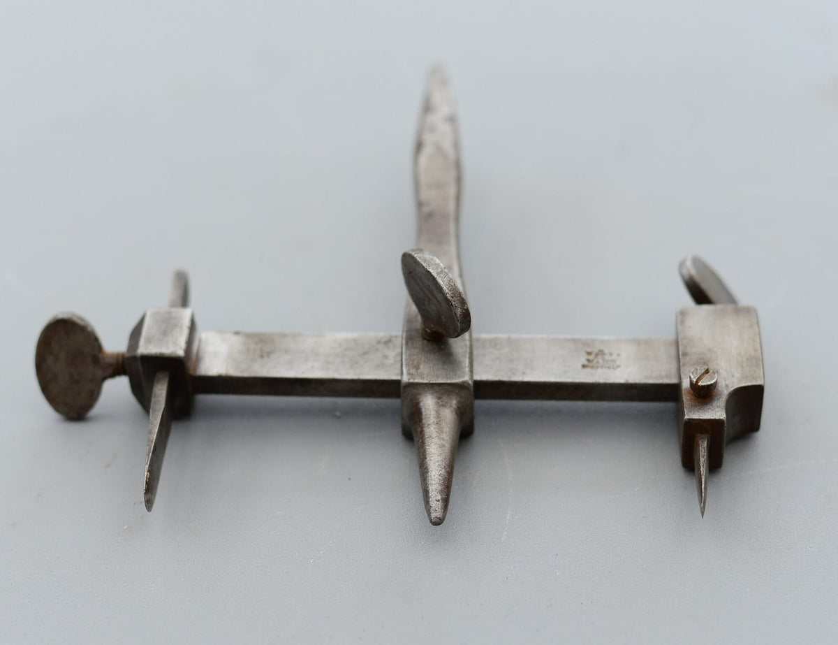 Vintage Ward & Payne Sheffied Adjustable Circle Hole Cutter Brace Drill