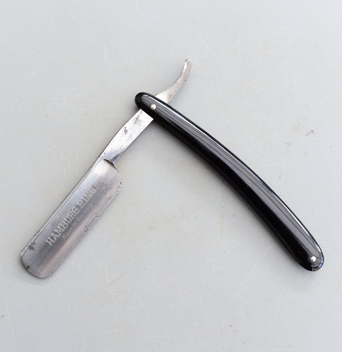 Vintage Hamburg Ring Germany Straight Razor