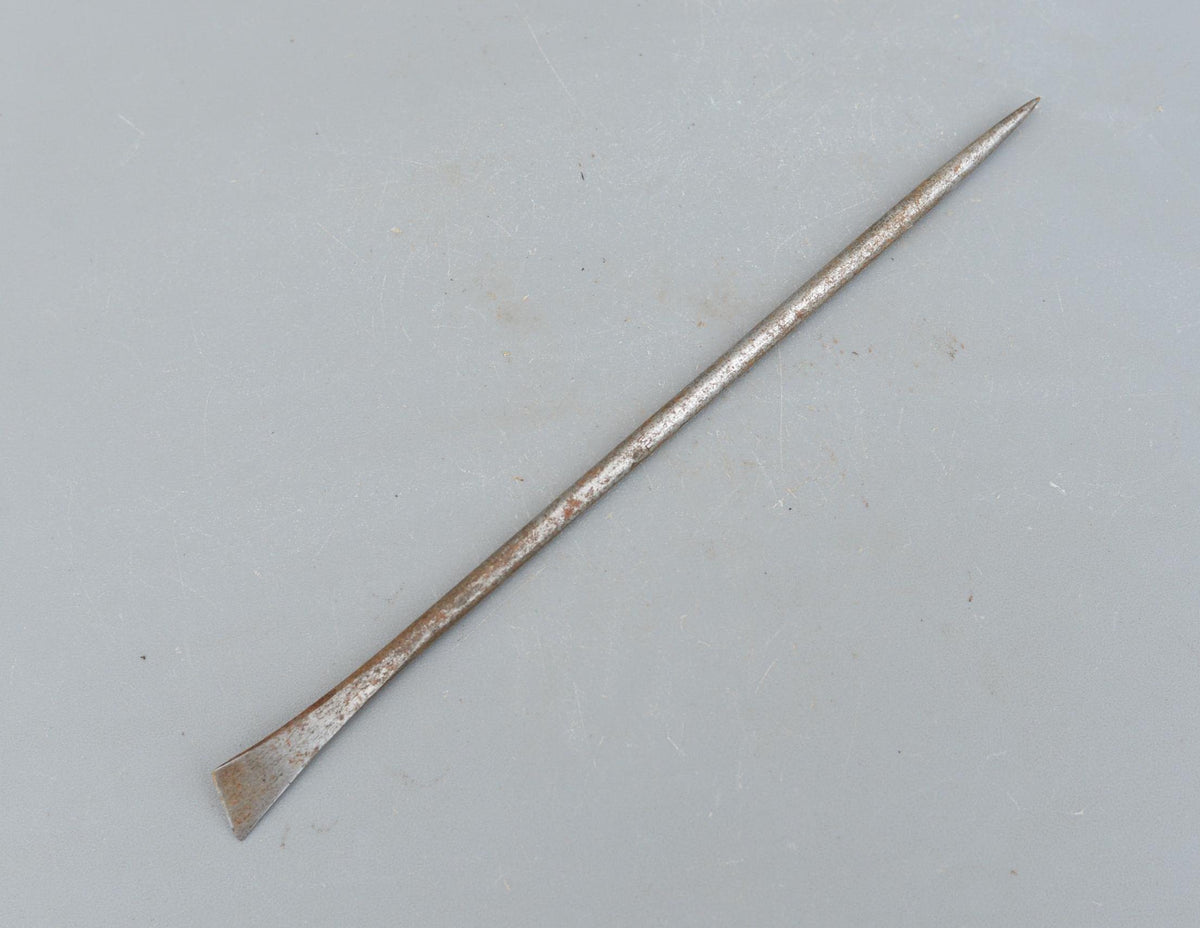 Vintage Robinson Hall Sheffield Iron Carpenters Timber Scribe Awl