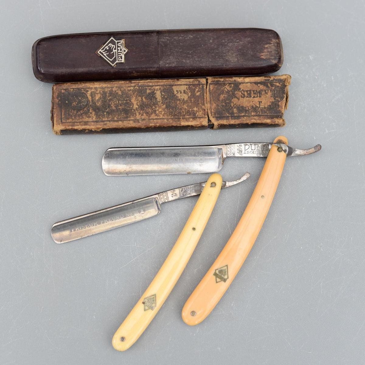 Set 2 Vintage PUMA Friseur Freund No 1 Straight Razors Solingen Germany