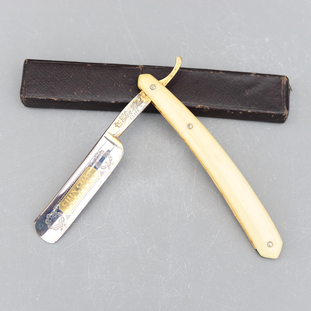 Vintage Chin Chat Elite Straight Razor Germany Box