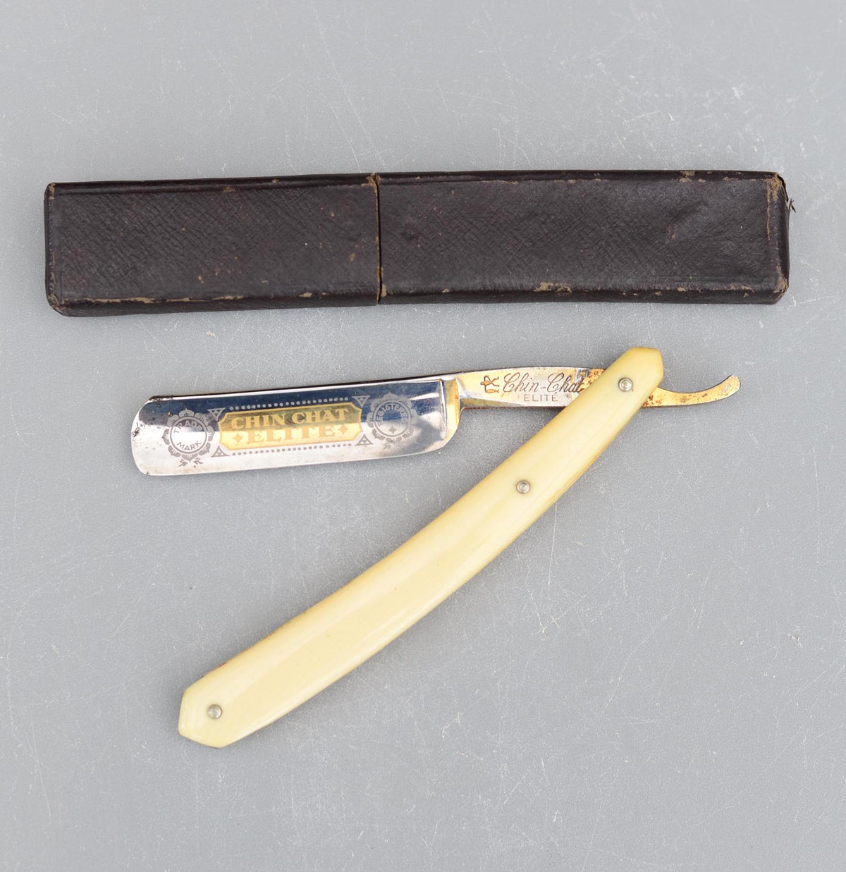 Vintage Chin Chat Elite Straight Razor Germany Box