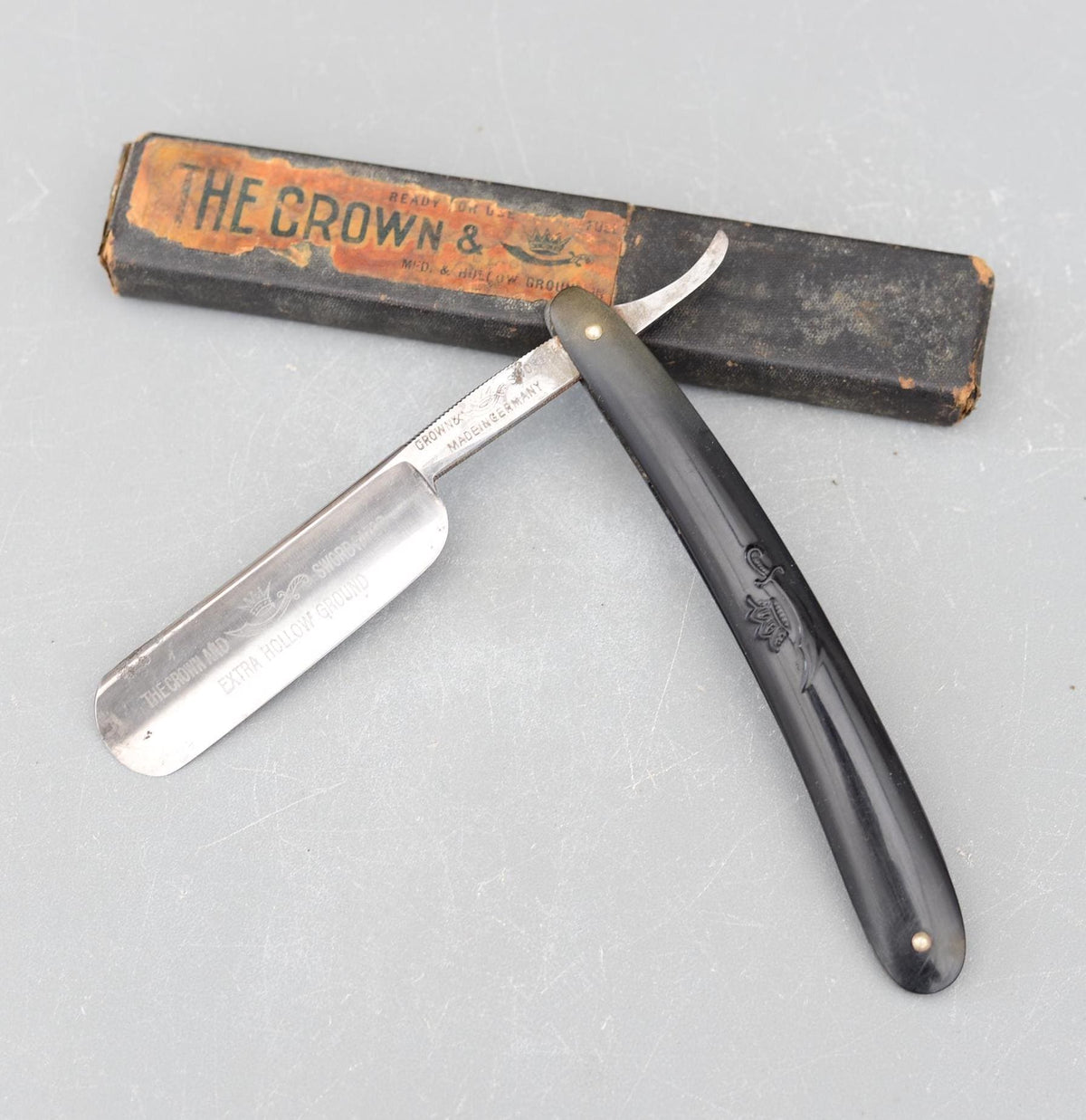 Vintage The Crown and Sword ERN No 1166 Germany Straight Razor