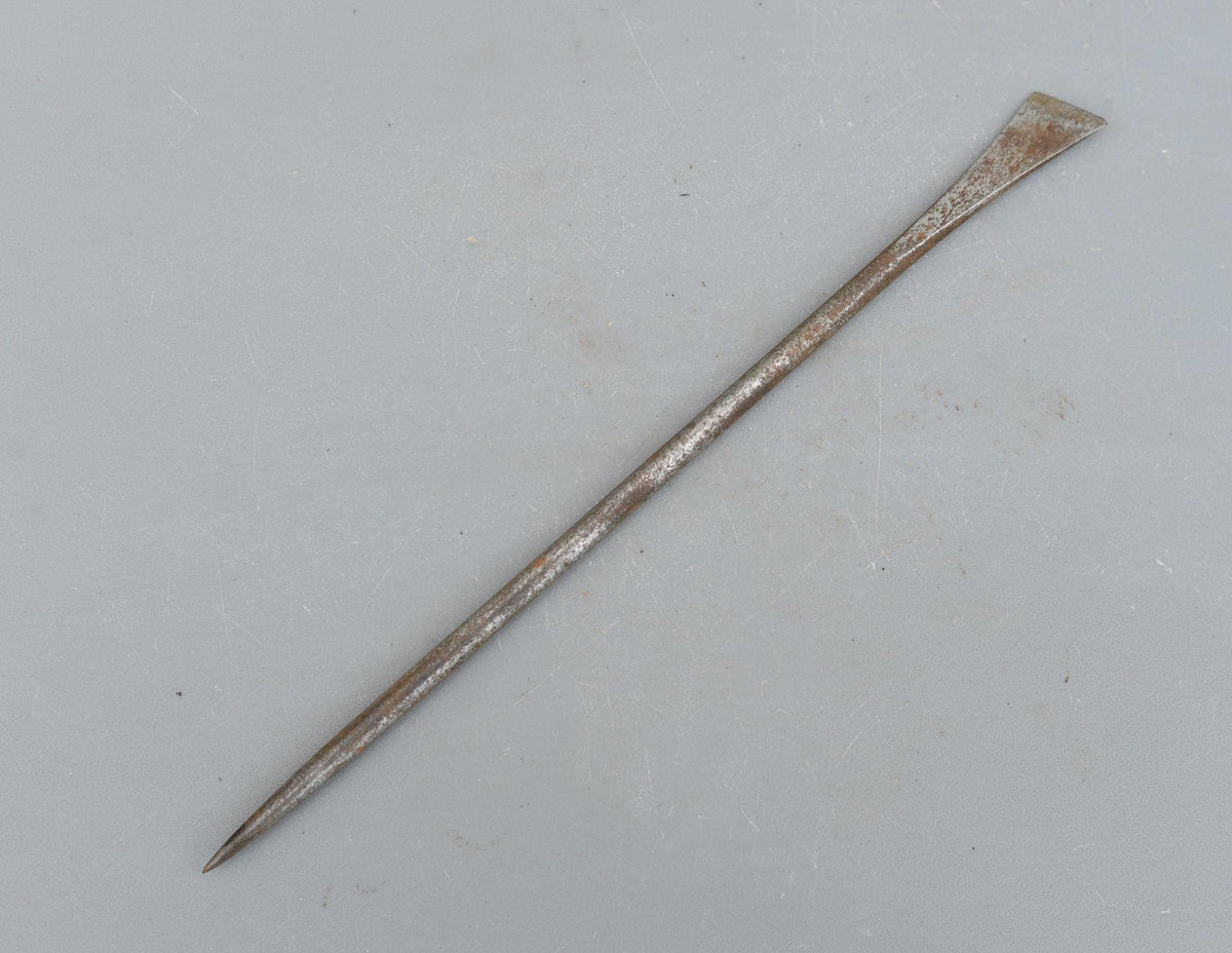 Vintage Robinson Hall Sheffield Iron Carpenters Timber Scribe Awl