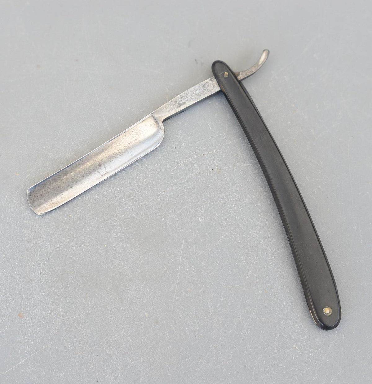 Vintage Robinson Sheffield Hand Forged Grinder Brand Straight Razor