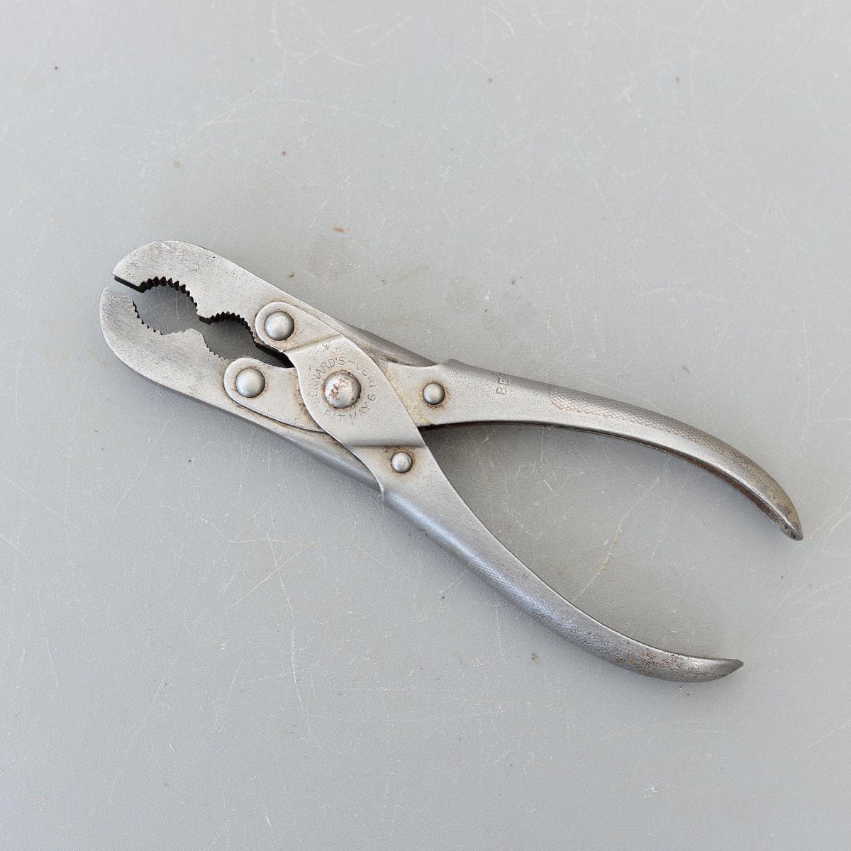 Vintage Bernard’s W.Schollhorn New Haven Conn. Parallel Gas Pliers