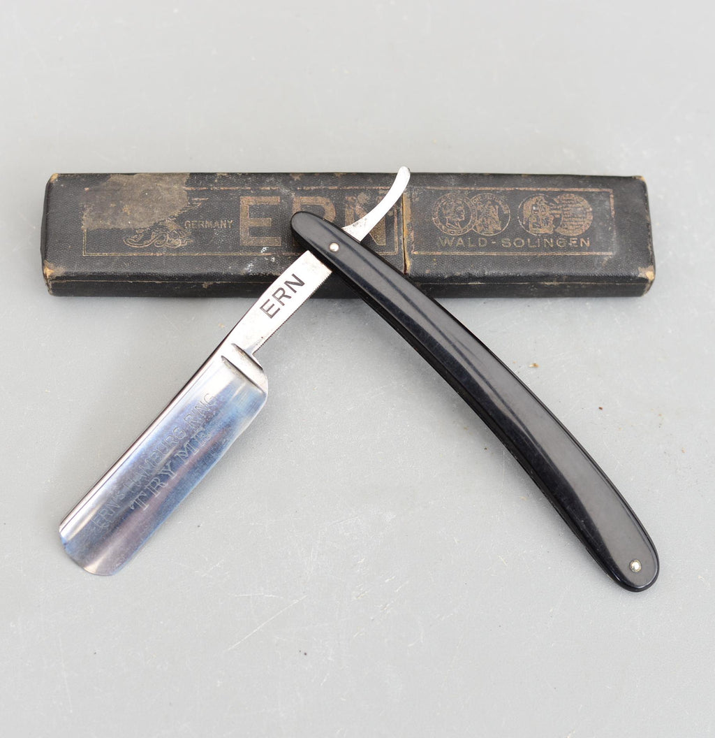 Vintage ERN 1915 Hamburg Ring Try Me Germany Straight Razor