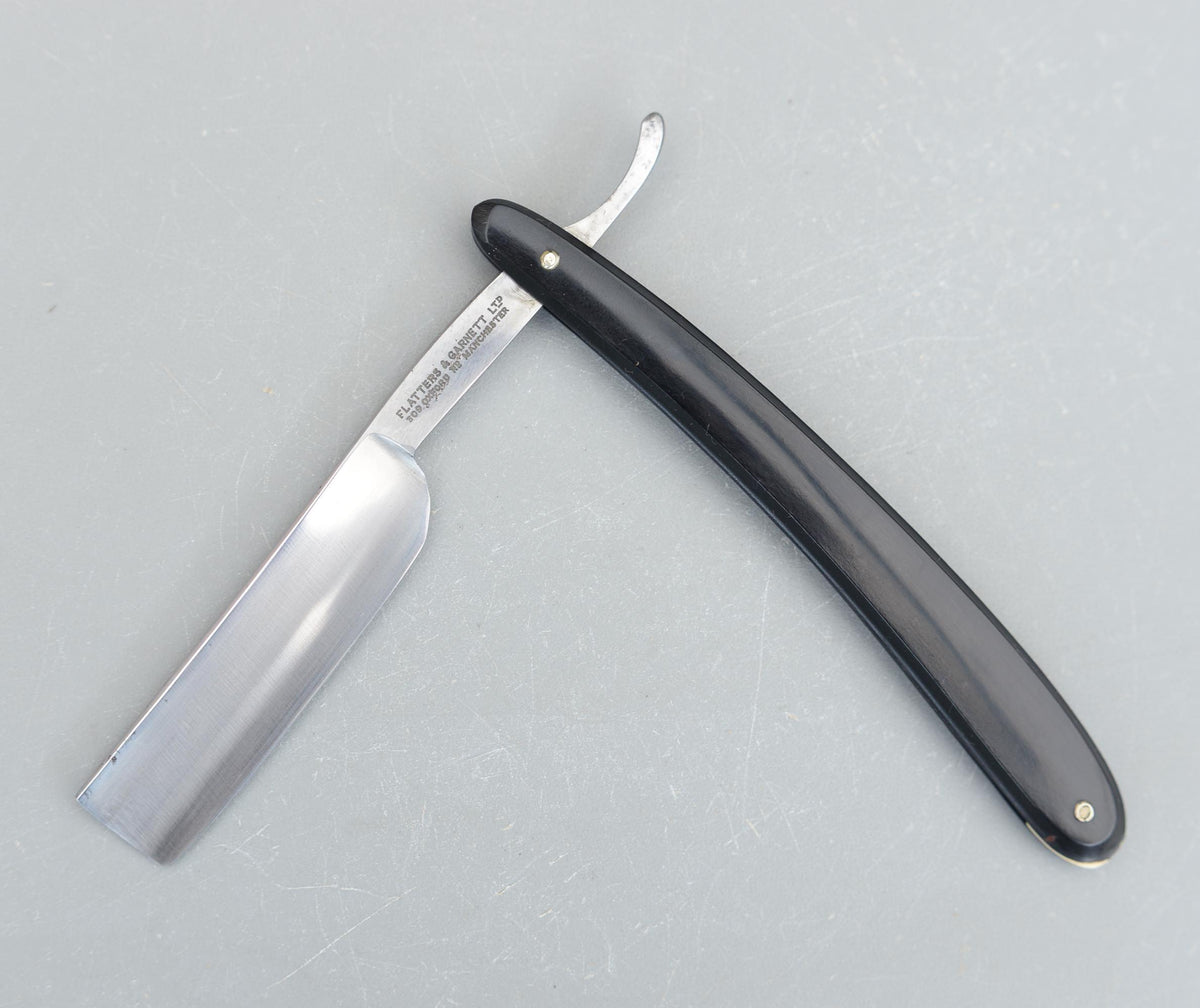 Vintage Flatters & Garnett Manchester Straight Razor Flat 1 Side
