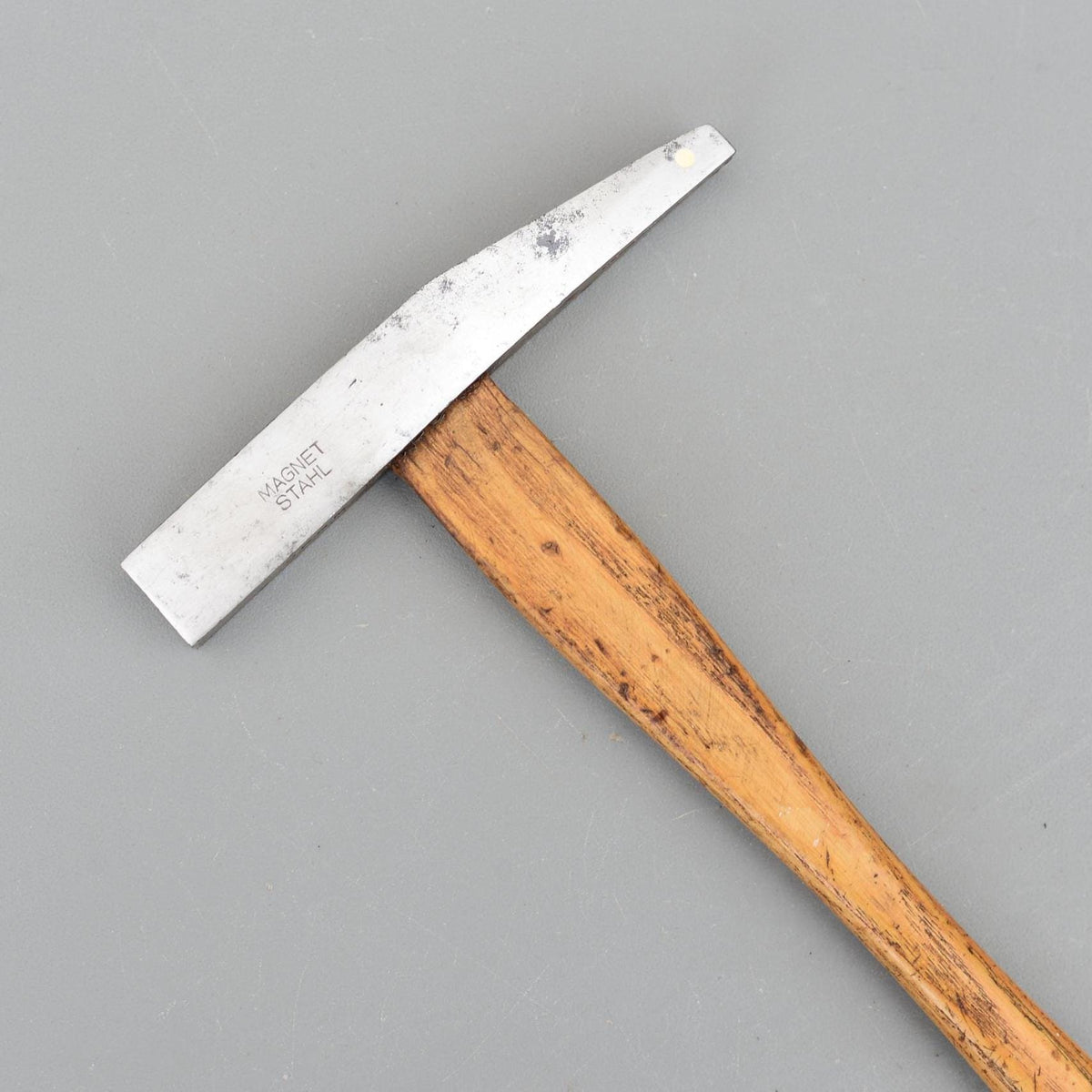 Vintage D.R.G.M. Foreign Magnet Stahl Magnetic Upholstery Leatherworking Tack Hammer Cat with Ball