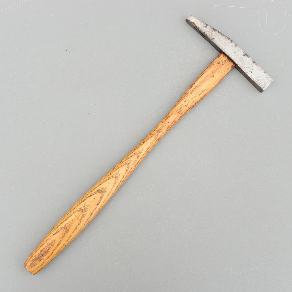 Vintage D.R.G.M. Foreign Magnet Stahl Magnetic Upholstery Leatherworking Tack Hammer Cat with Ball
