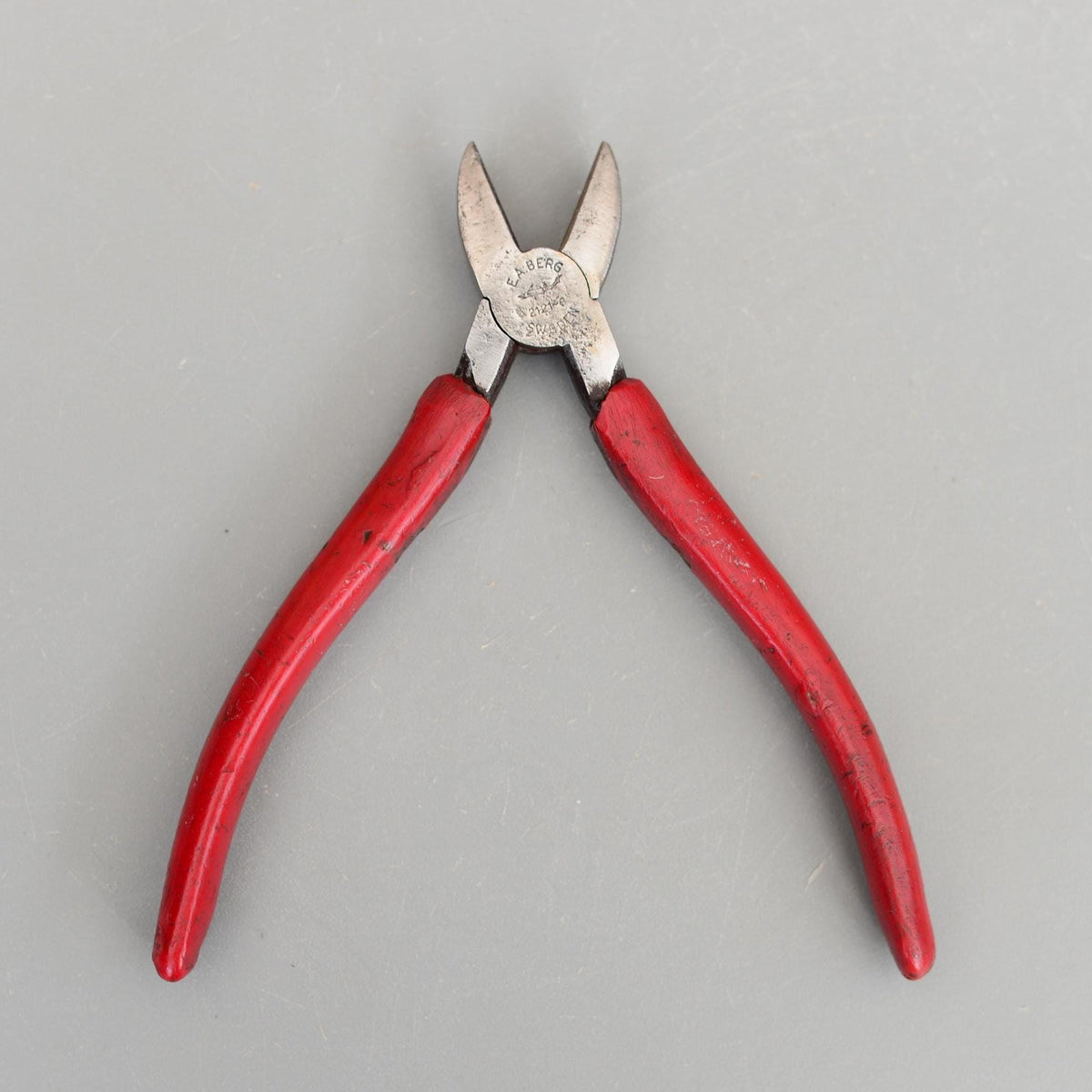 Vintage E.A. Berg Sweden Shark No2121 6'' Diagonal Side Cutters Pliers