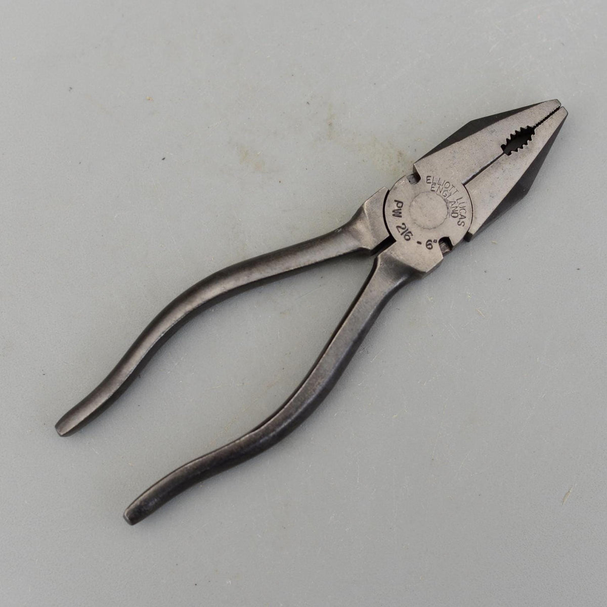 Vintage Elliott Lucas 6'' PW 216 England Pliers Cutters