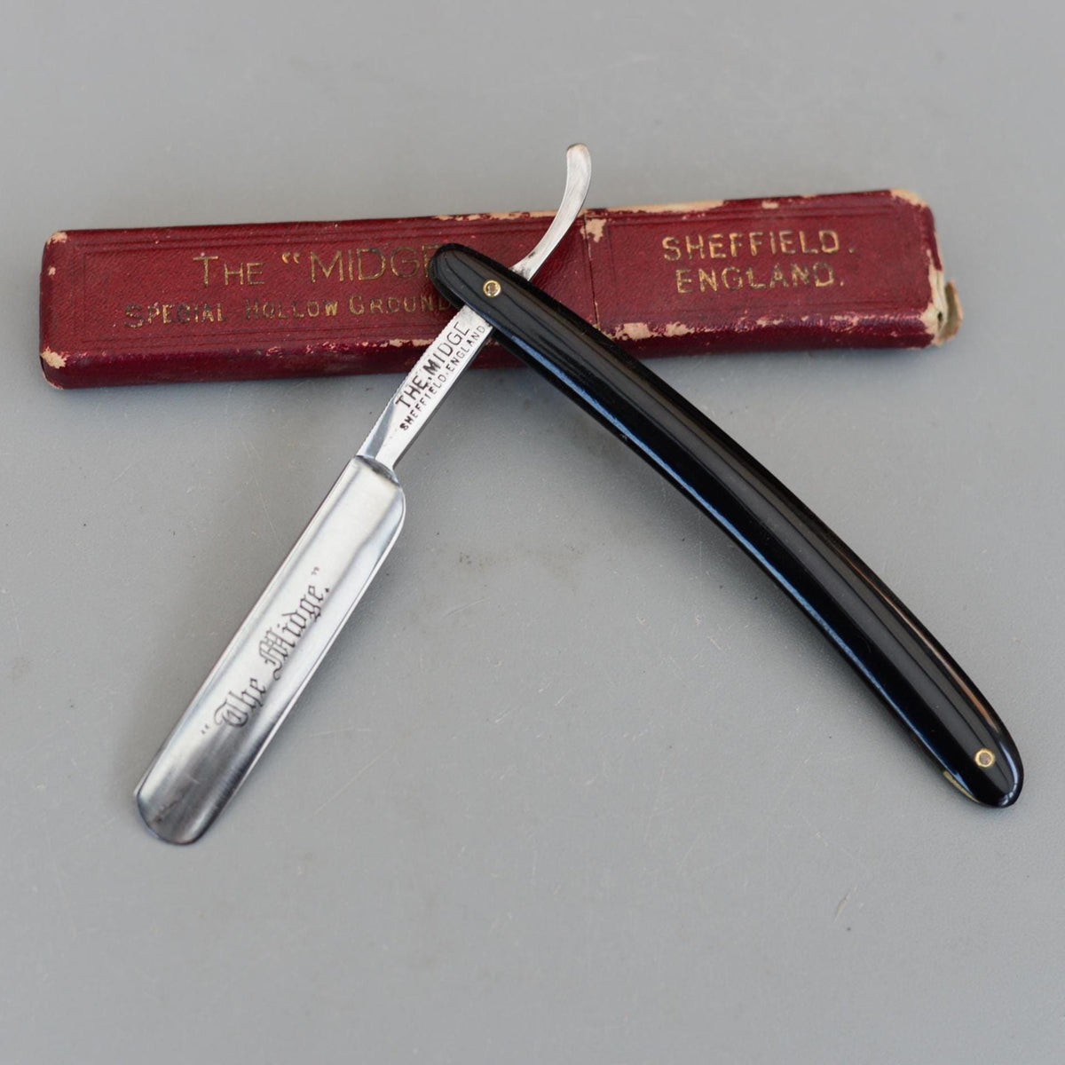 Vintage The MIDGE Sheffield Straight Razor