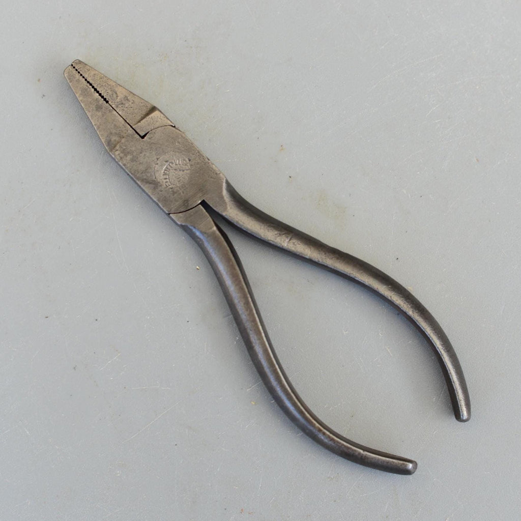 Vintage Elliott Lucas 1944 A.M. Crown Air Ministry 6'' Pliers England