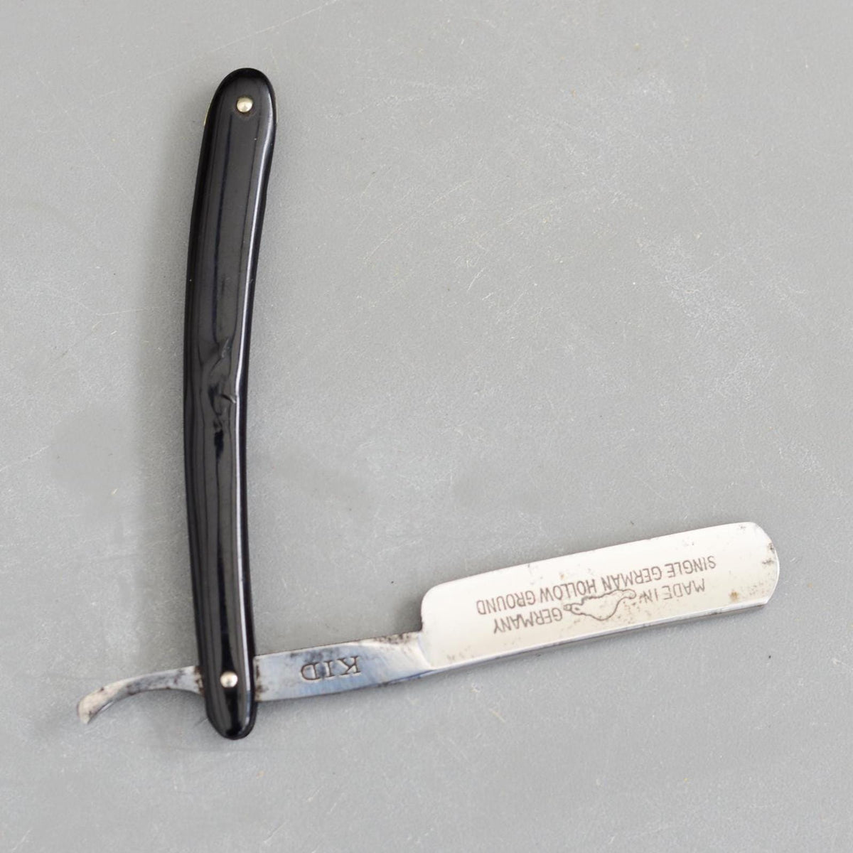 Vintage KID Crown & Sword No2989 Germany Straight Razor