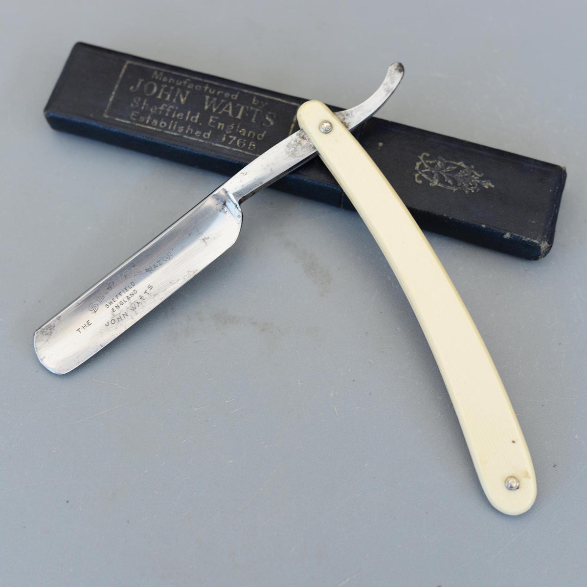 Vintage Service John Watts Sheffield Straight Razor
