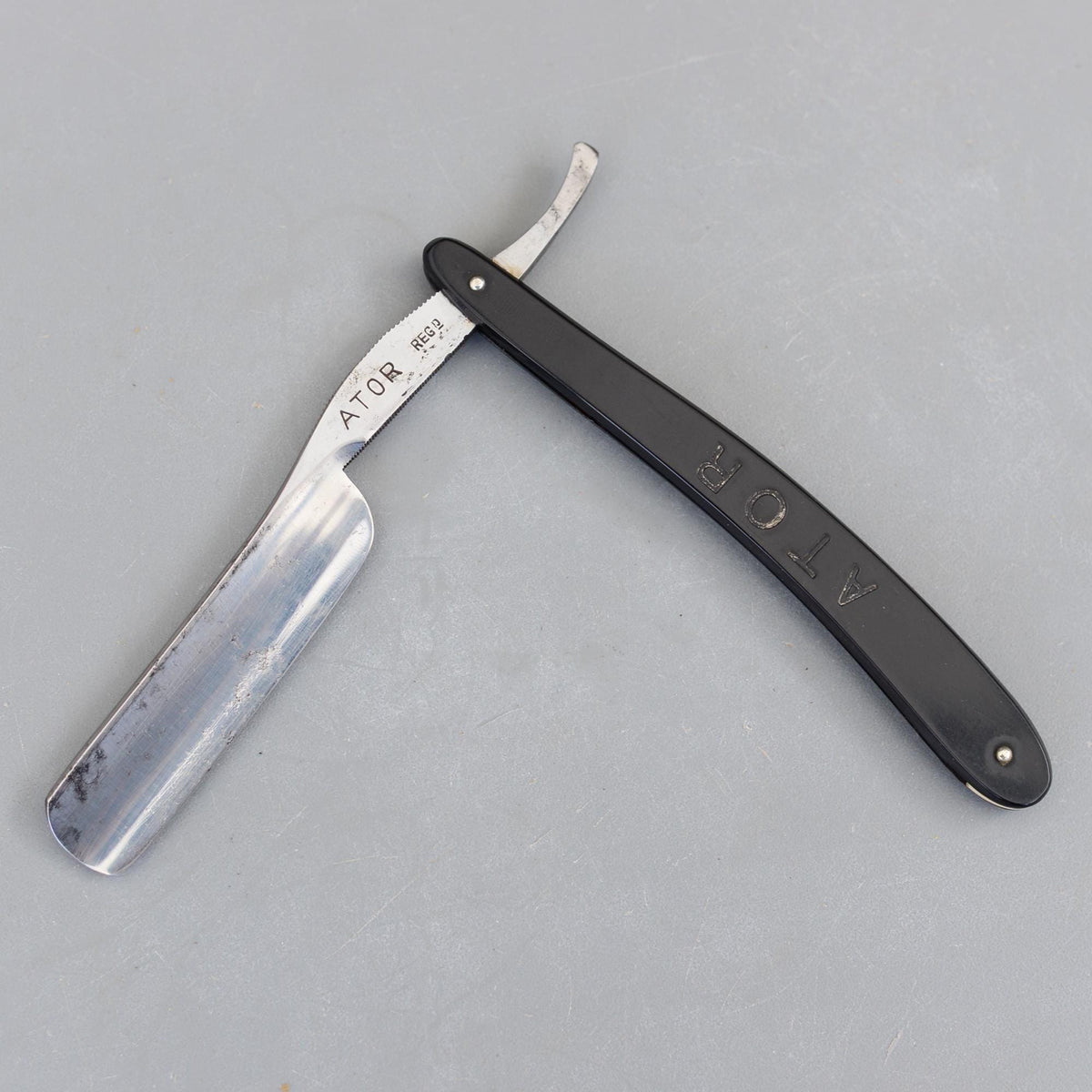 Vintage ATOR ERN Germany Straight Razor Regd G.M.142302