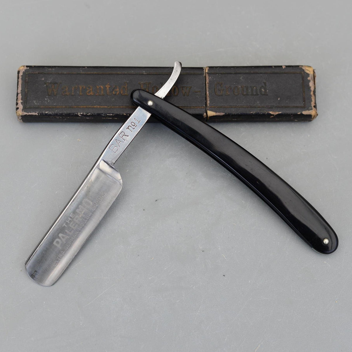 Vintage PALERMO Bar No1 Wald Solingen Crown & Sword Straight Razor