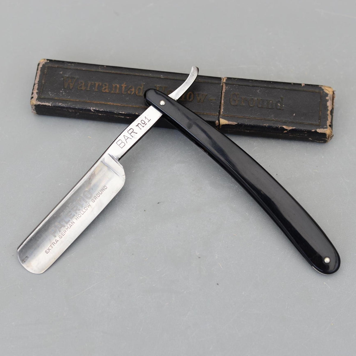 Vintage PALERMO Bar No1 Wald Solingen Crown & Sword Straight Razor