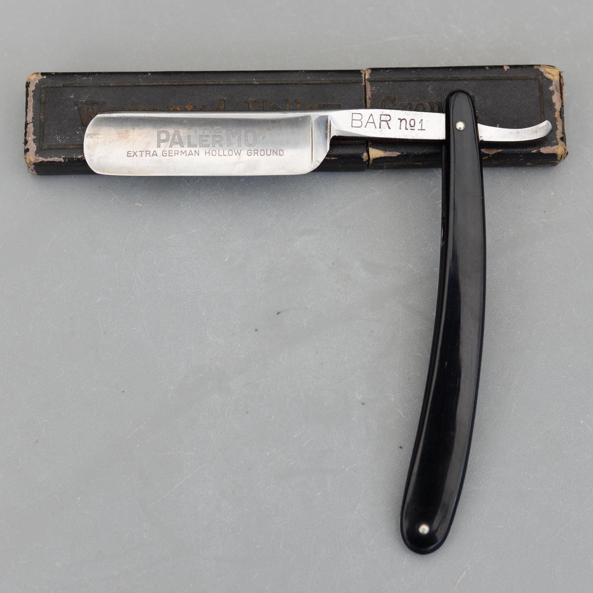Vintage PALERMO Bar No1 Wald Solingen Crown & Sword Straight Razor