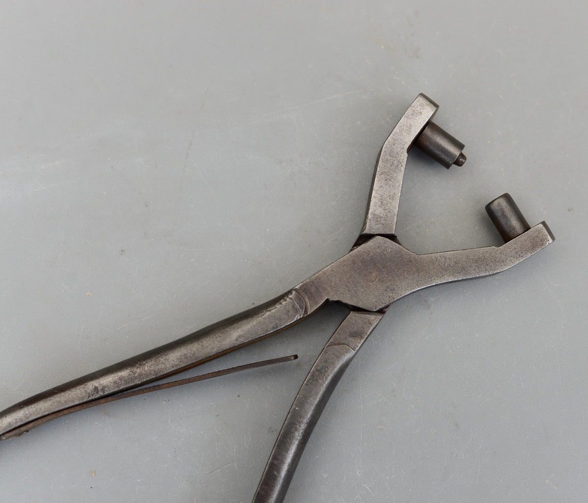 Vintage George Barnsley No3 Shoemaker’s Box Jointed Eyelet Closing Pliers