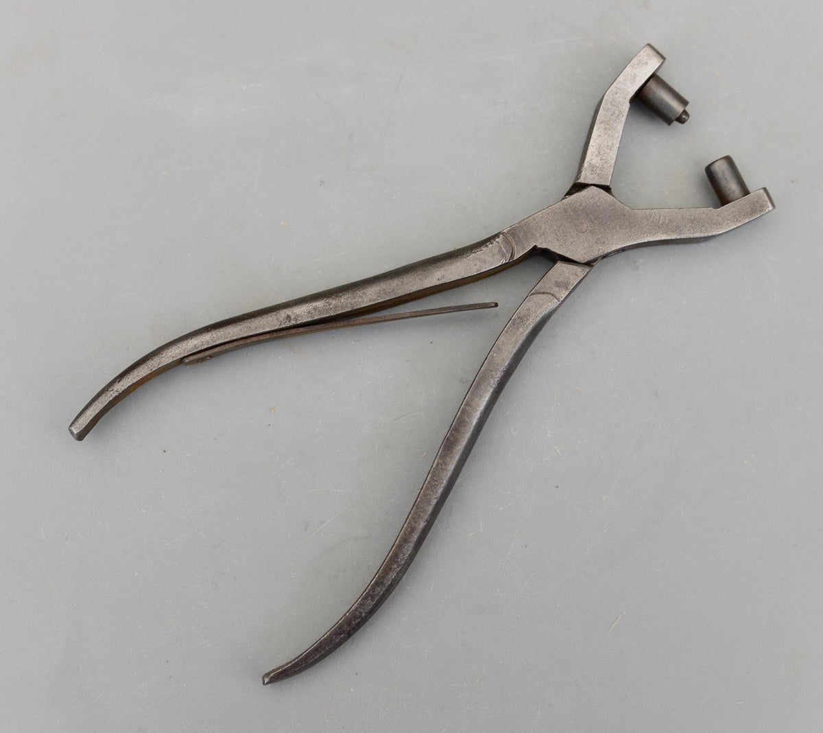 Vintage George Barnsley No3 Shoemaker’s Box Jointed Eyelet Closing Pliers