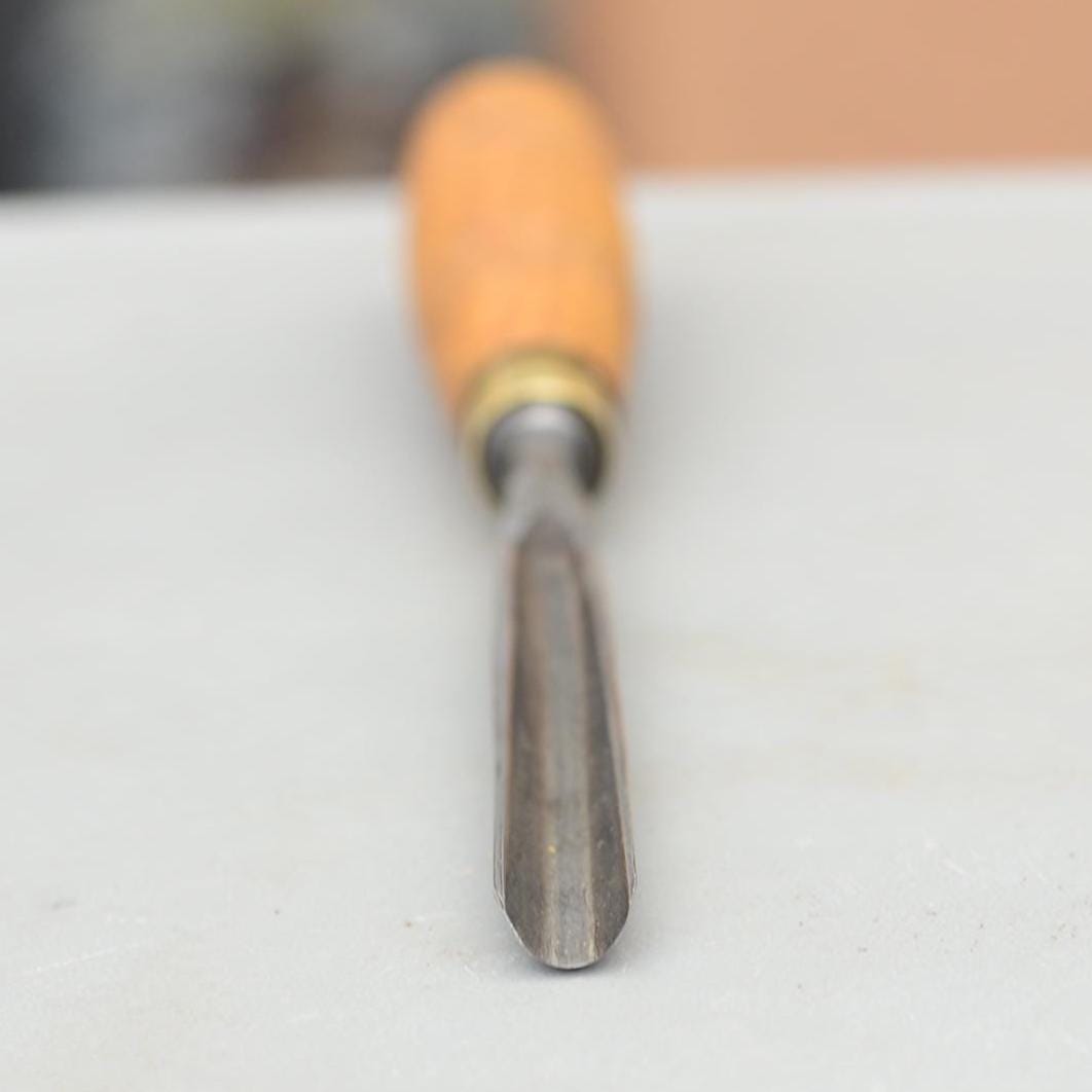 Vintage Henry Taylor Acorn Brand Carving Gouge 11mm No9