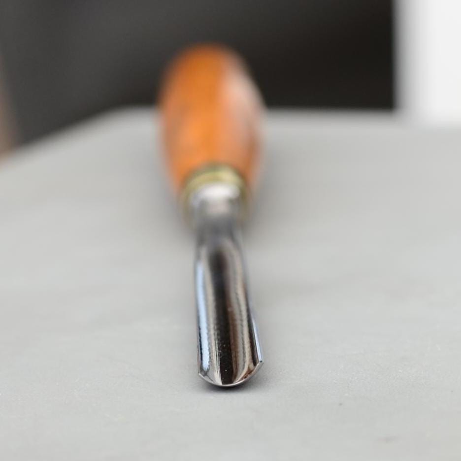 Vintage Osborn Brothers Portsmouth 11mm Carving Gouge