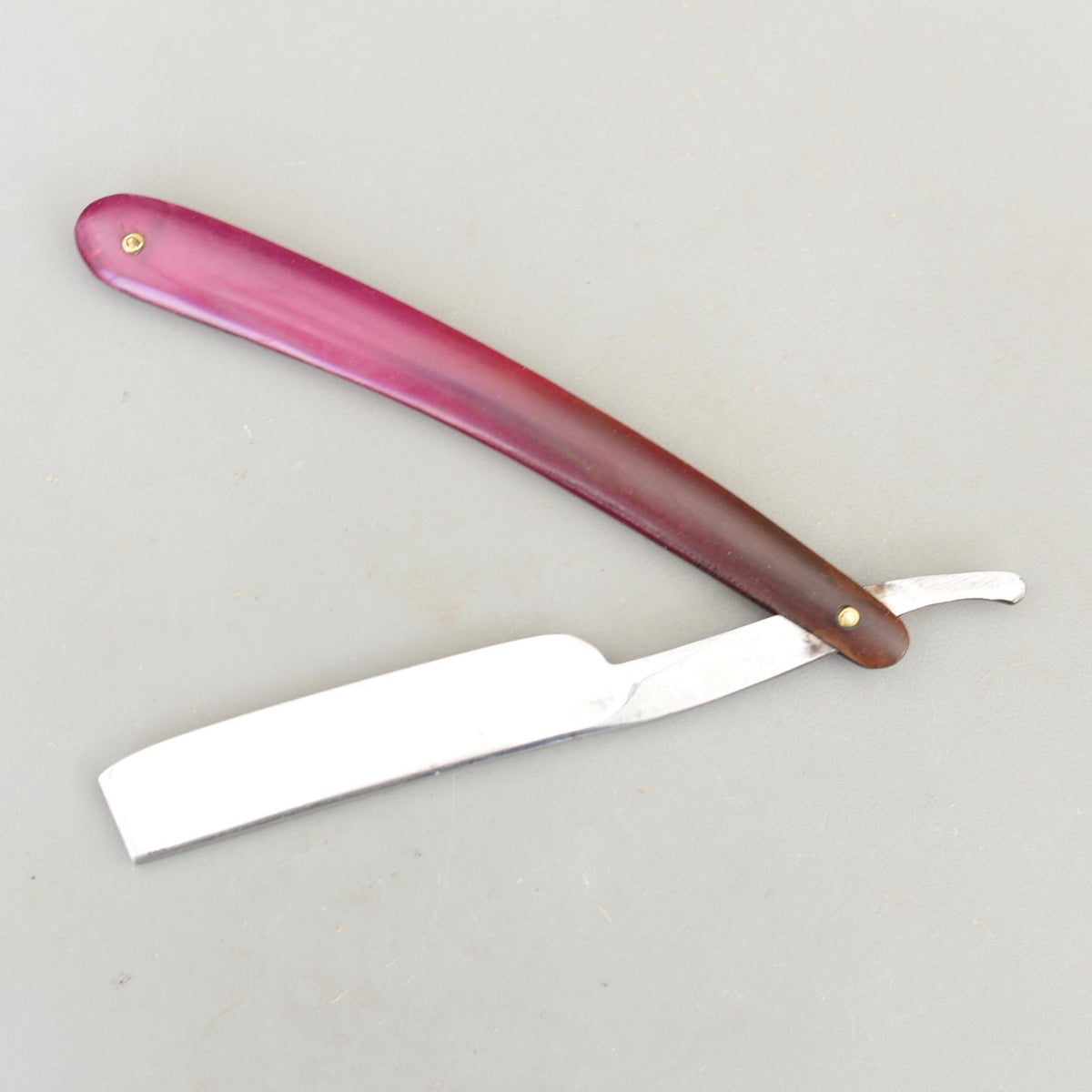Vintage Wheatsheaf Cutlery Company Wedge Straight Razor