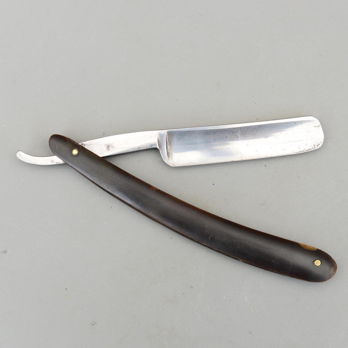 Vintage SIREN Straight Razor