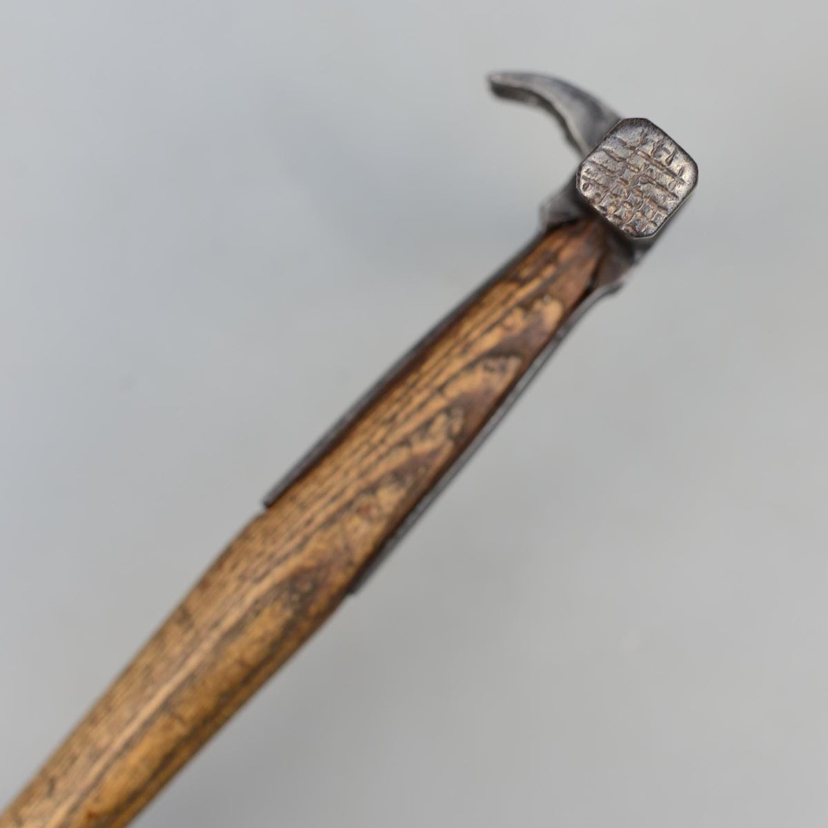 Vintage Rare Stone Masons Walling Brick Hammer Nail Puller