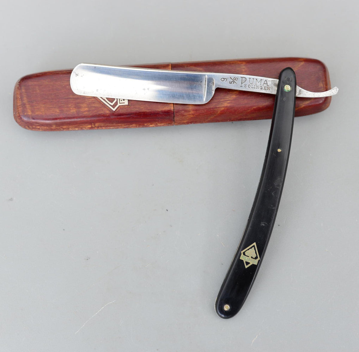 Vintage Puma No9 5/8 Solingen Germany Straight Razor