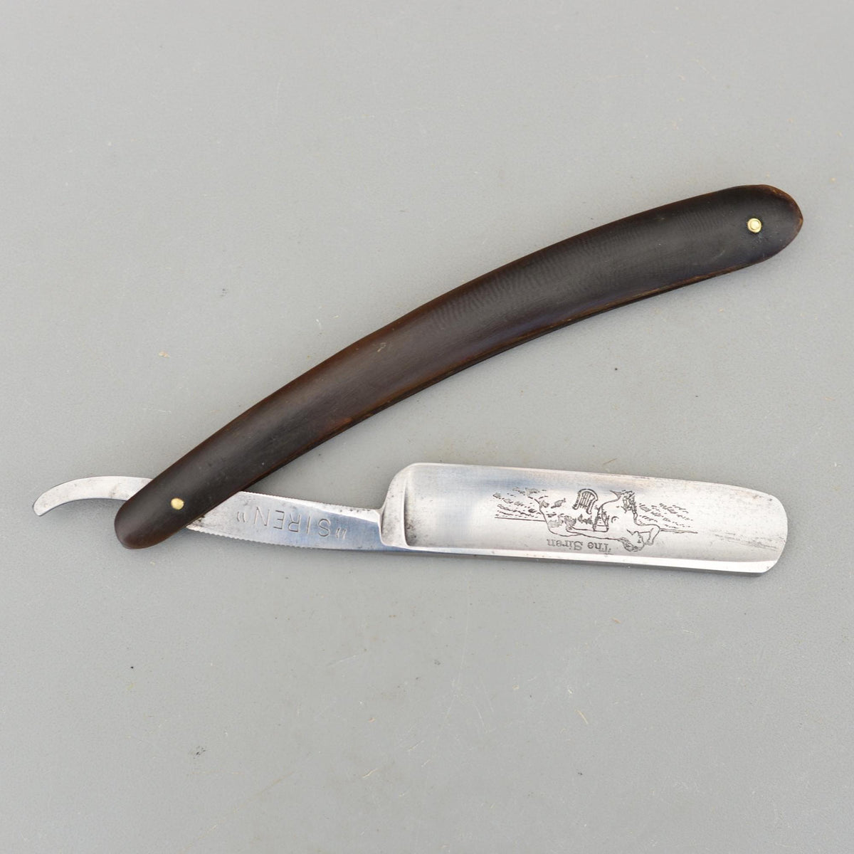 Vintage SIREN Straight Razor