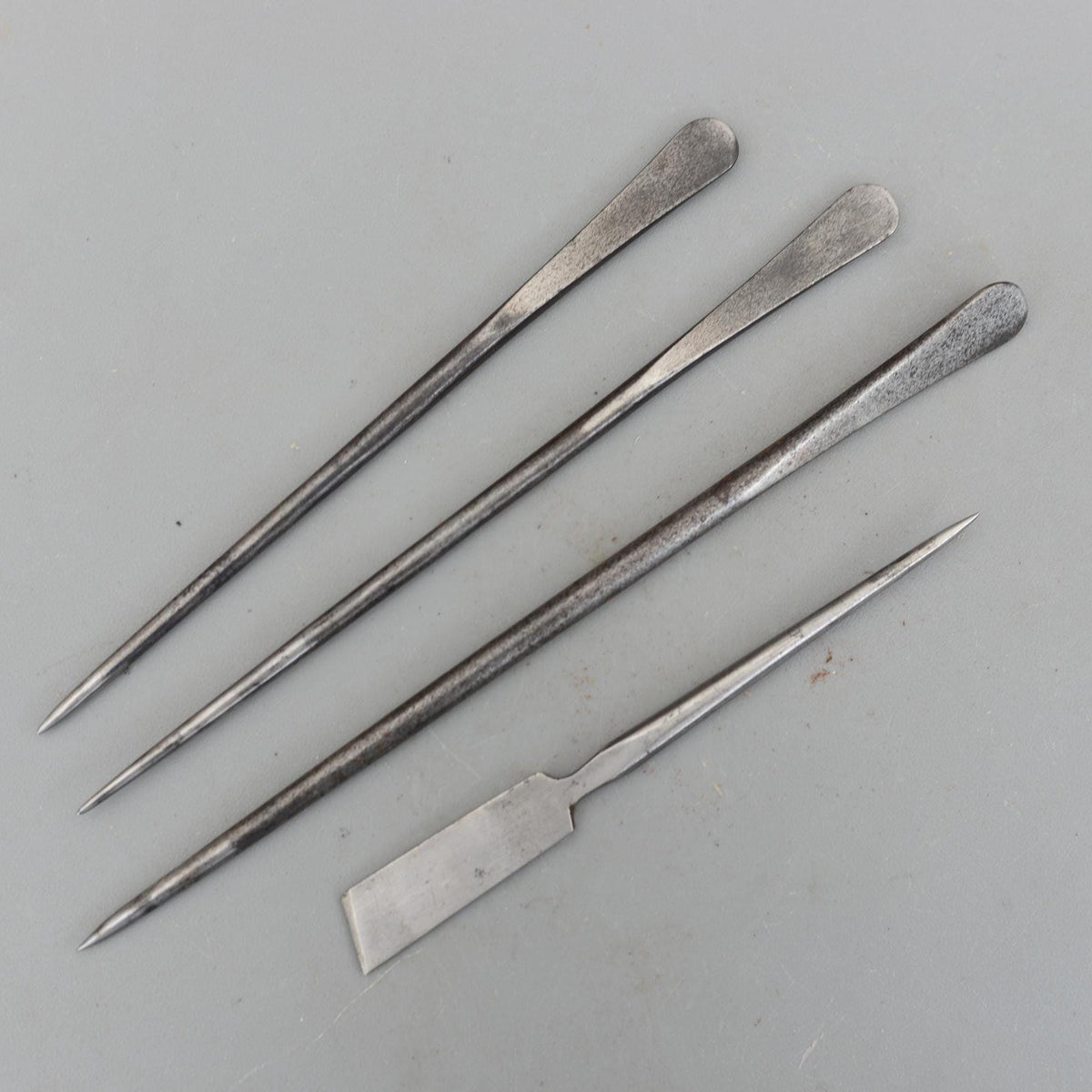 Set 4 Vintage Iron Carpenters Timber Scribe Mount Cutter Awl Joiner