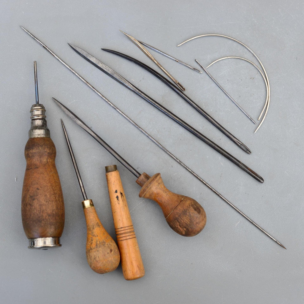 Set Vintage Packing Curved Bayonet Mattress Needle Awl