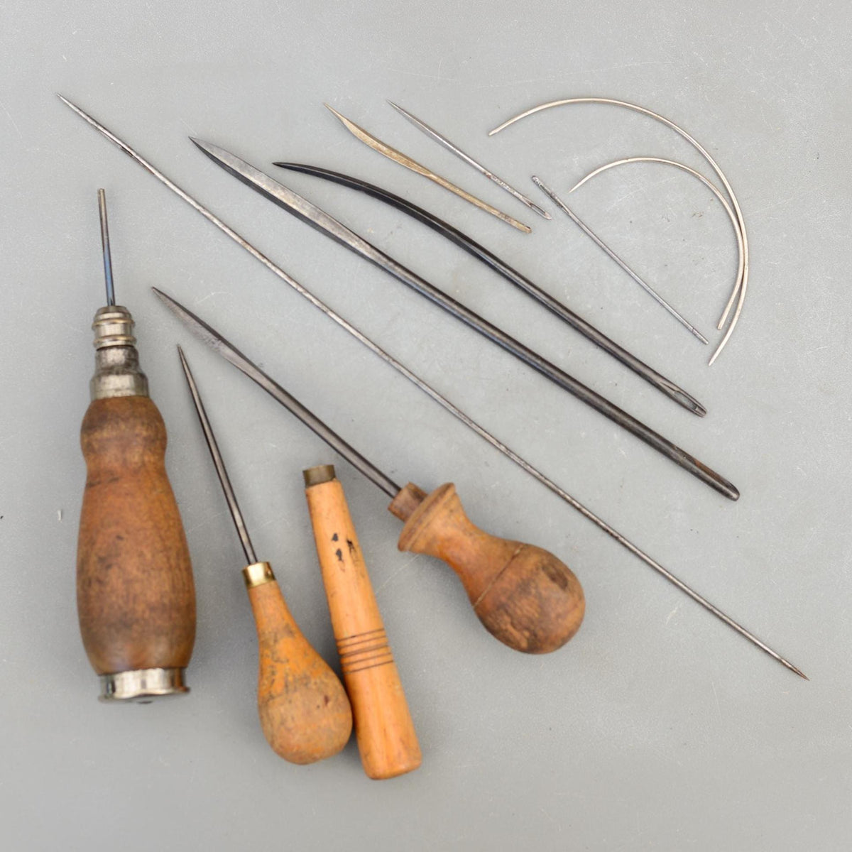 Set Vintage Packing Curved Bayonet Mattress Needle Awl