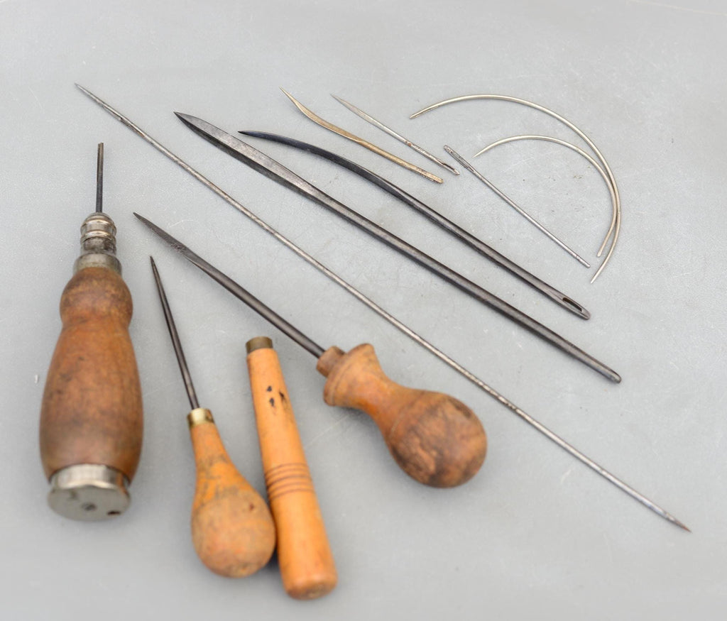 Set Vintage Packing Curved Bayonet Mattress Needle Awl