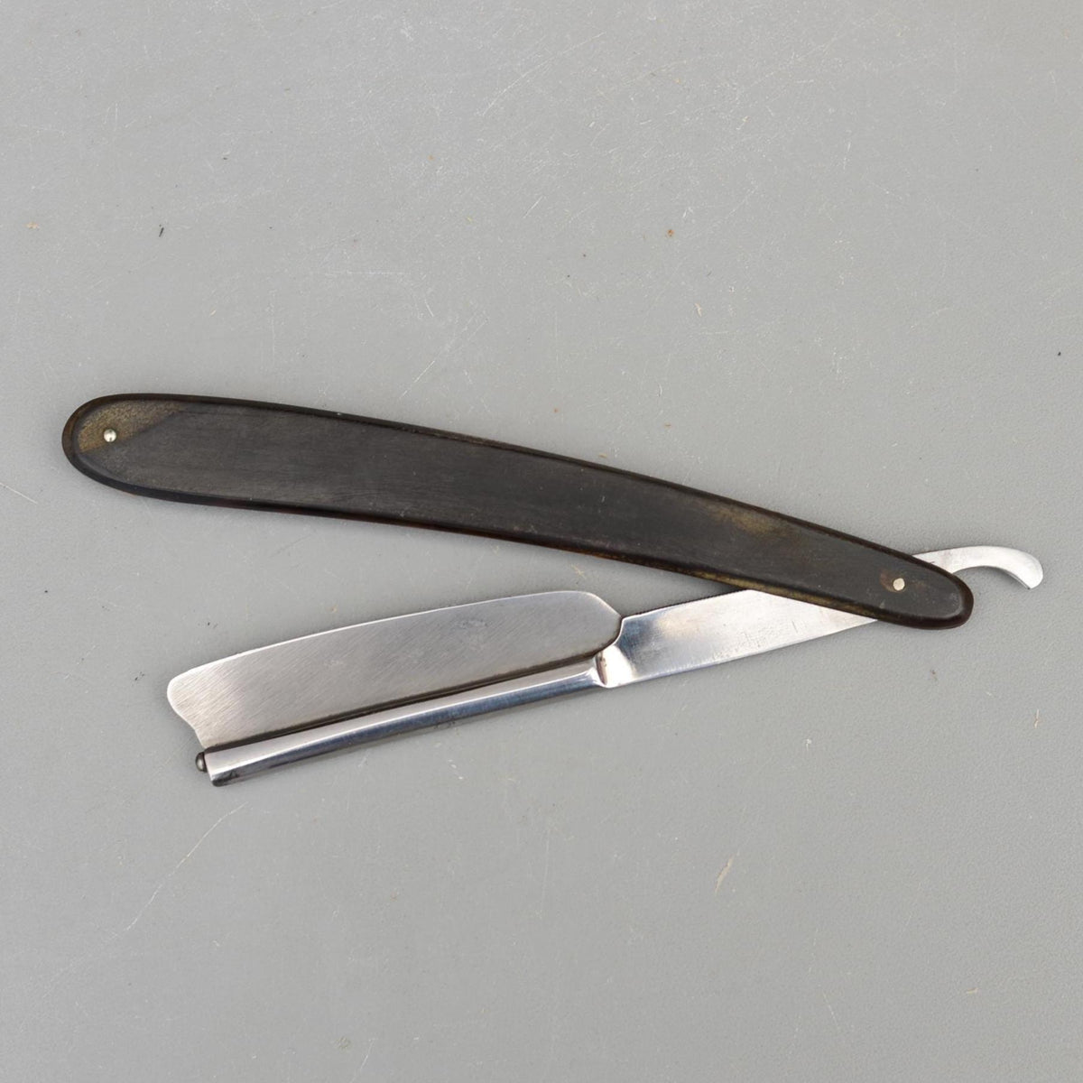 Vintage Ad. Arbenz Mandarin Jougne France Straight Razor Frameback