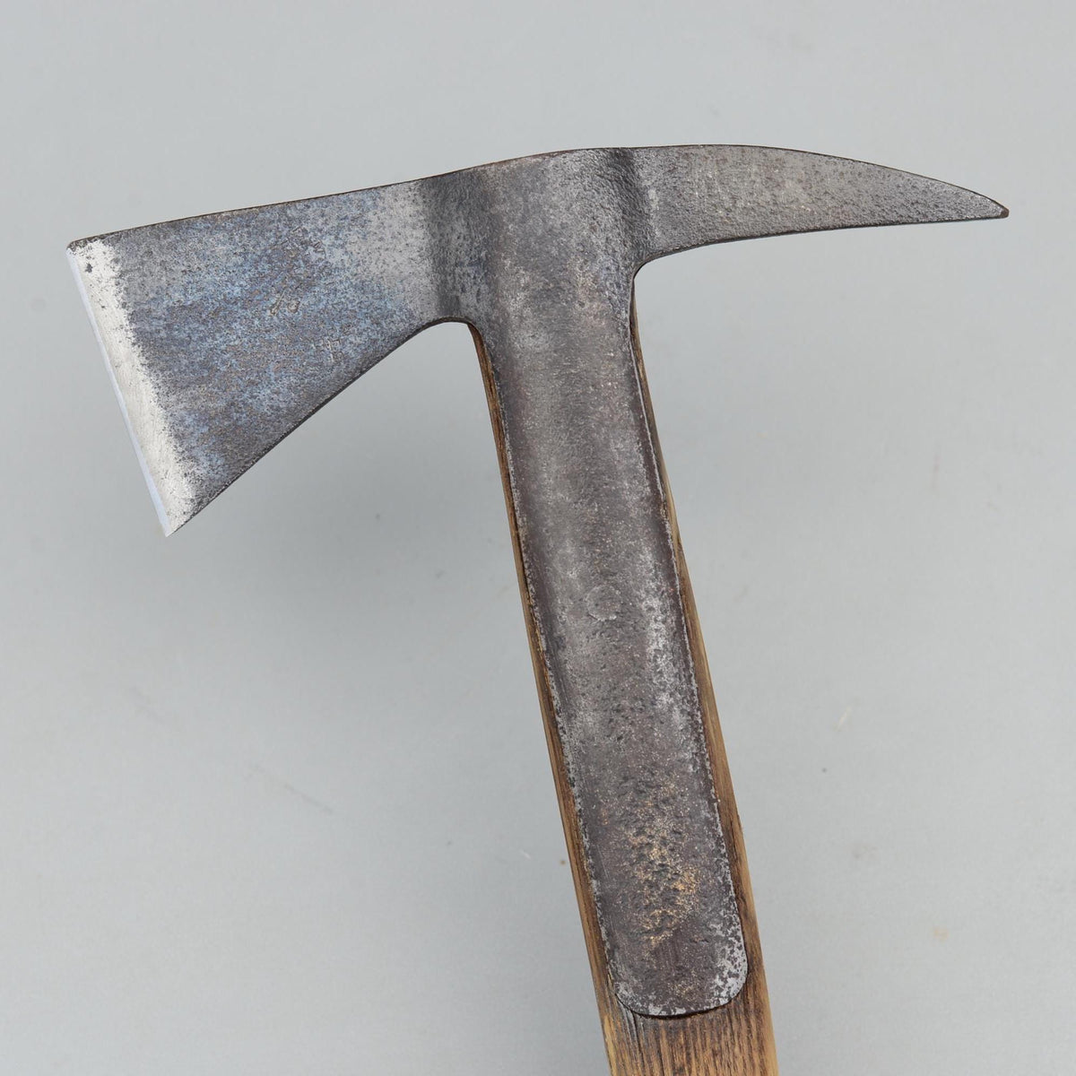 Vintage Rare W.GILPIN Strap Handled Fireman’s Axe L&NWR