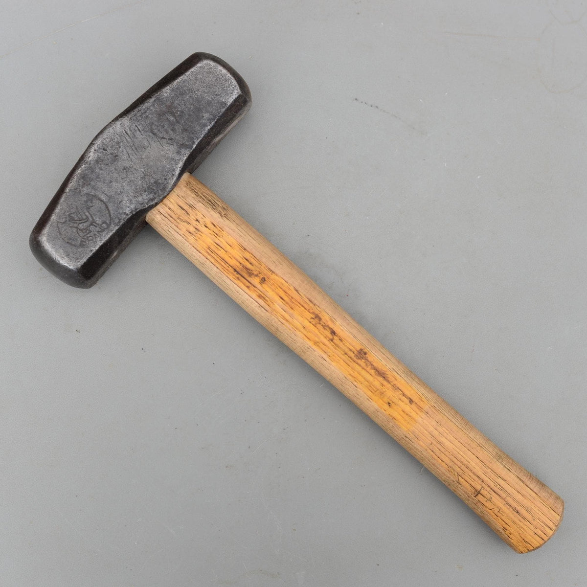 Vintage Griffin Brand Round Round Scythe Sharpening Hammer 1550g