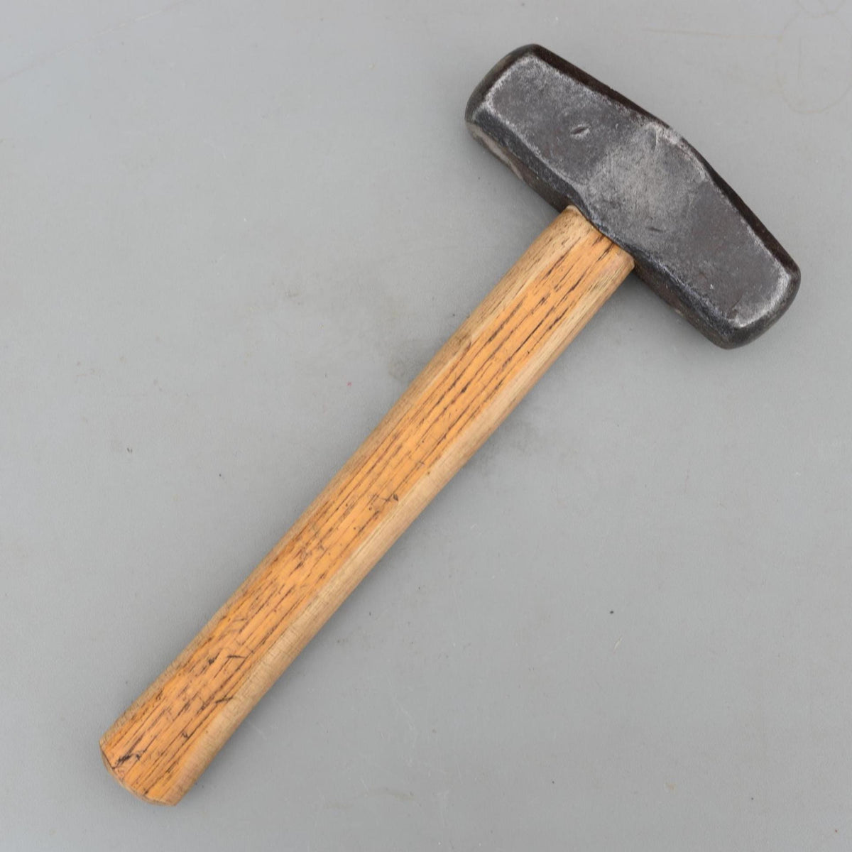 Vintage Griffin Brand Round Round Scythe Sharpening Hammer 1550g