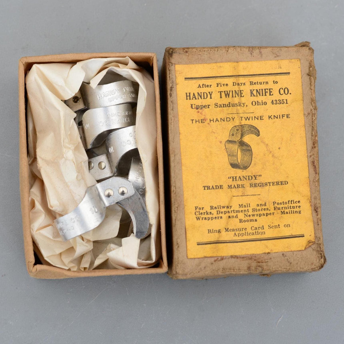 5 Vintage HANDY Twine USA Scissors Rings Railway Mail Postoffice Box